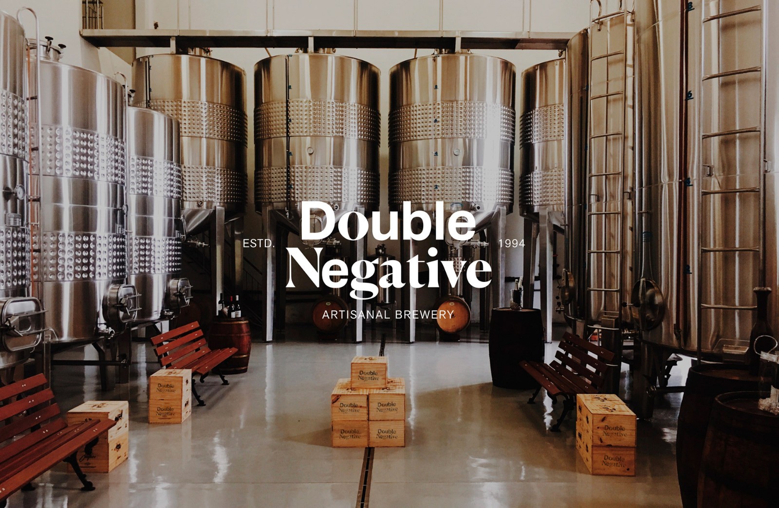 Double Negative 啤酒品牌视觉设计欣赏(图9)